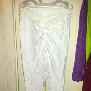 Tik tok yoga pants that make your butt look bigger 😂. selling both them.